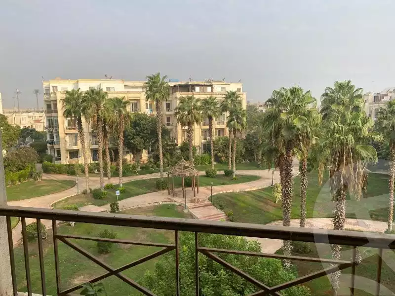 https://aqarmap.com.eg/en/listing/5321030-for-sale-cairo-el-sheikh-zayed-city-compounds-hadayek-el-mohandiseen