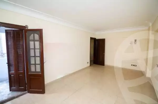 https://aqarmap.com.eg/en/listing/5321866-for-rent-alexandria-camp-cesar-ahmed-kamha-st