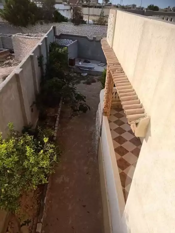 https://aqarmap.com.eg/en/listing/5323952-for-sale-marsa-matruh-marsa-matrouh-city-alam-el-roum-st