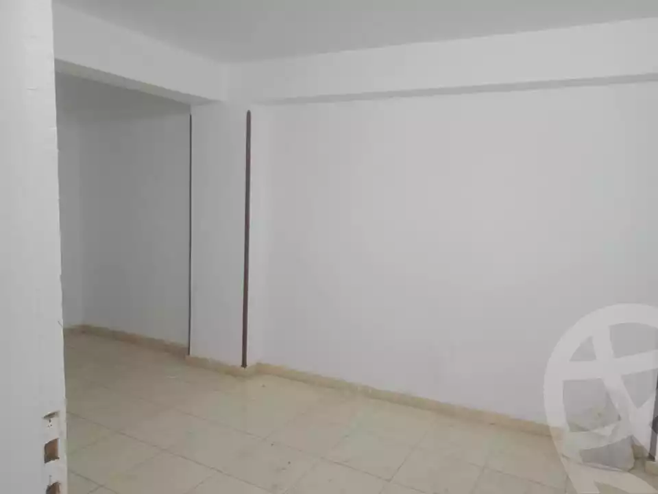 https://aqarmap.com.eg/ar/listing/5328523-for-rent-cairo-mokattam-lhdb-l-ly-shareaa-9