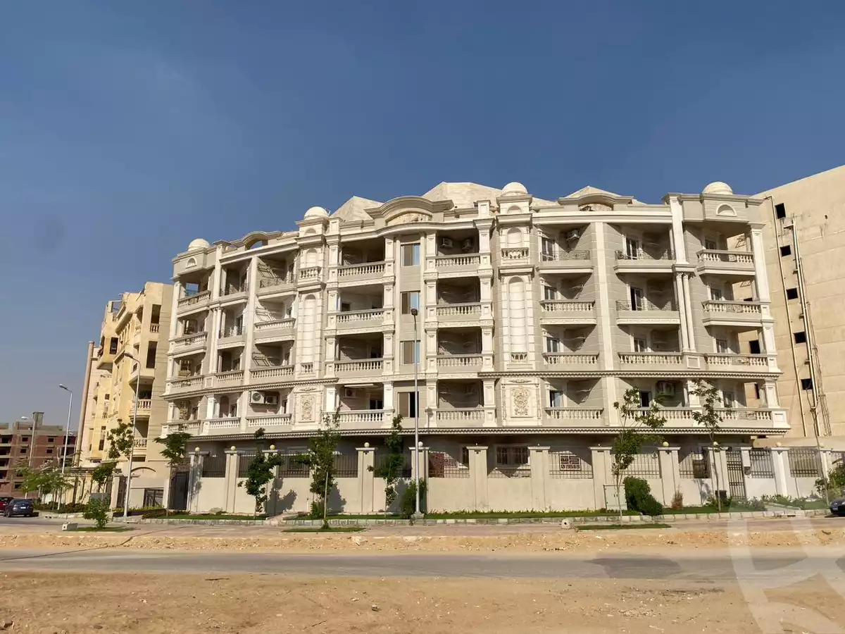 https://aqarmap.com.eg/en/listing/5329126-for-sale-cairo-new-cairo-el-lotus-lotus-north-lmntq-lthlth-llwts-lshmly