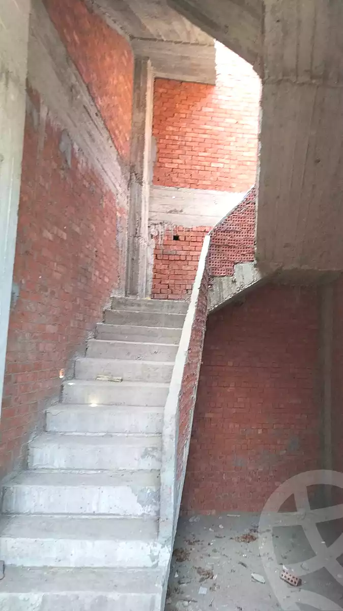 https://aqarmap.com.eg/en/listing/5329711-for-sale-qalyubia-el-khanka-al-qalaj
