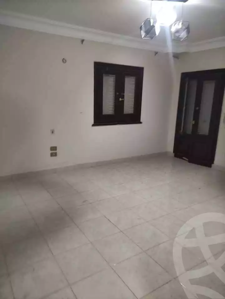 https://aqarmap.com.eg/ar/listing/5329763-for-rent-cairo-mokattam-lhdb-l-ly-shr-krym-bnwn