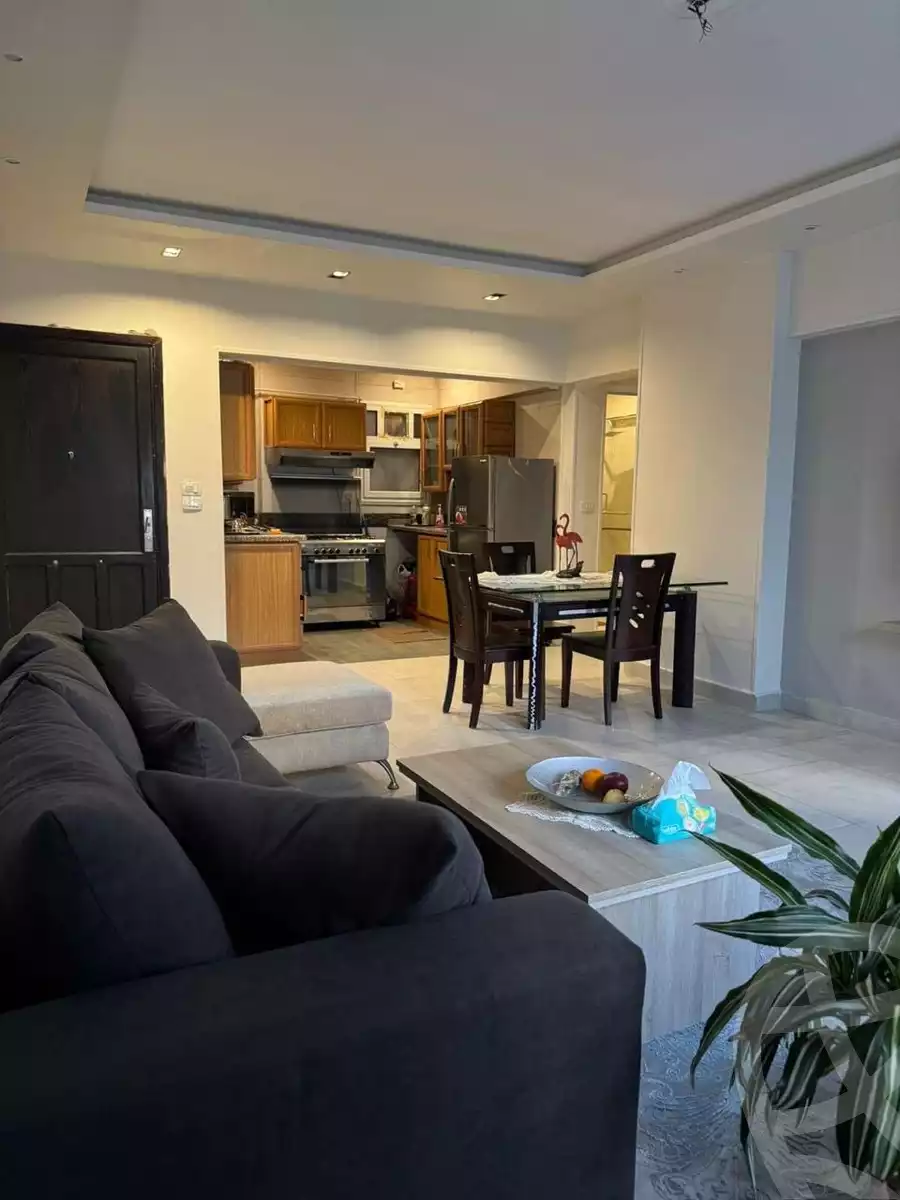 https://aqarmap.com.eg/en/listing/5330036-for-rent-cairo-new-cairo-lrhb-city-phase-8