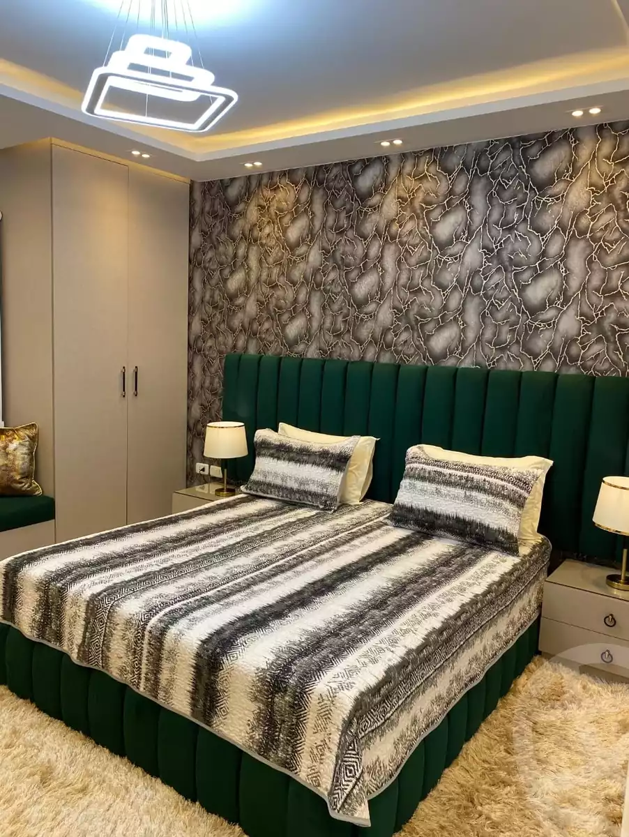 https://aqarmap.com.eg/en/listing/5333127-for-sale-cairo-el-sheikh-zayed-city-compounds-zayed-heights-compound