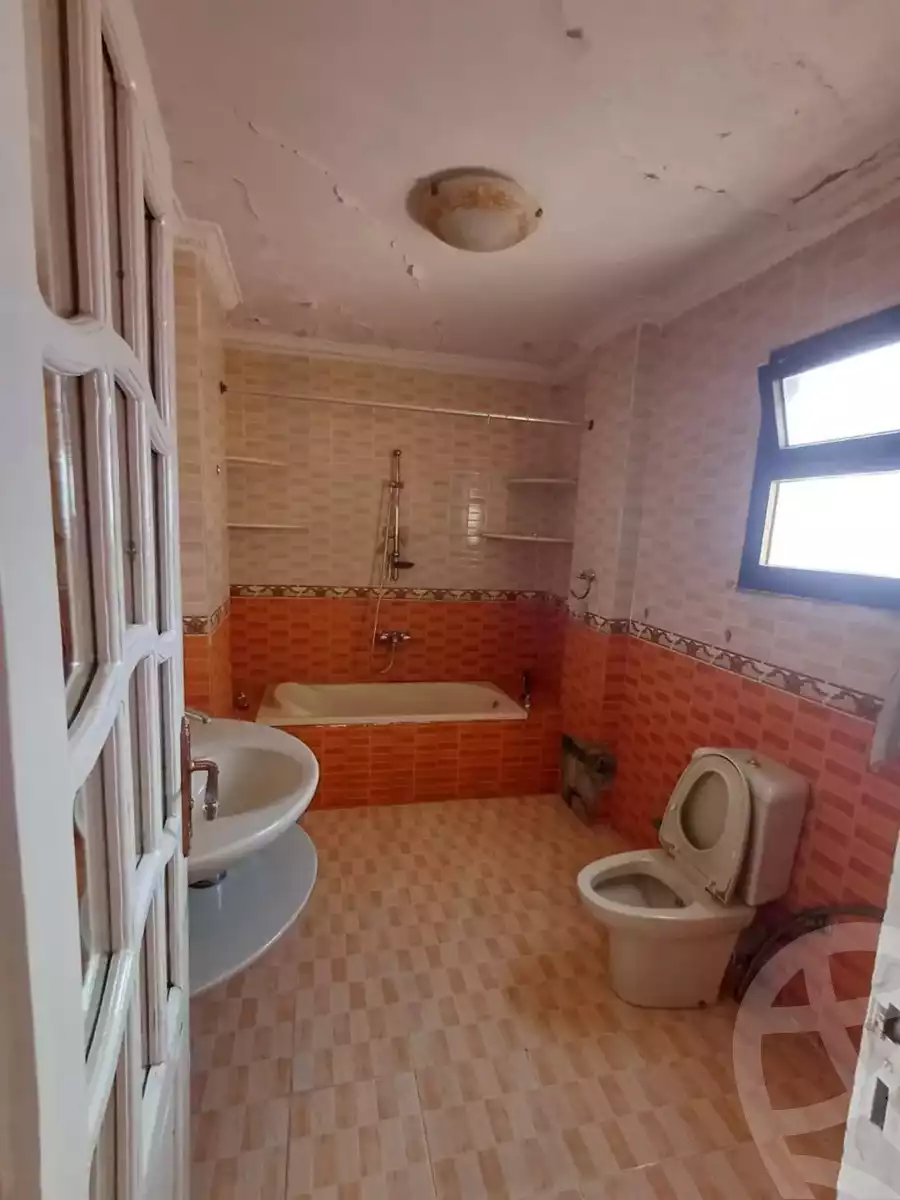 https://aqarmap.com.eg/en/listing/5333433-for-rent-cairo-mokattam-lhdb-l-ly-shareaa-9