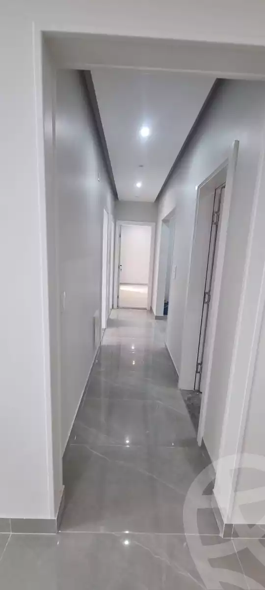 https://aqarmap.com.eg/en/listing/5334595-for-sale-cairo-new-cairo-compounds-paradise