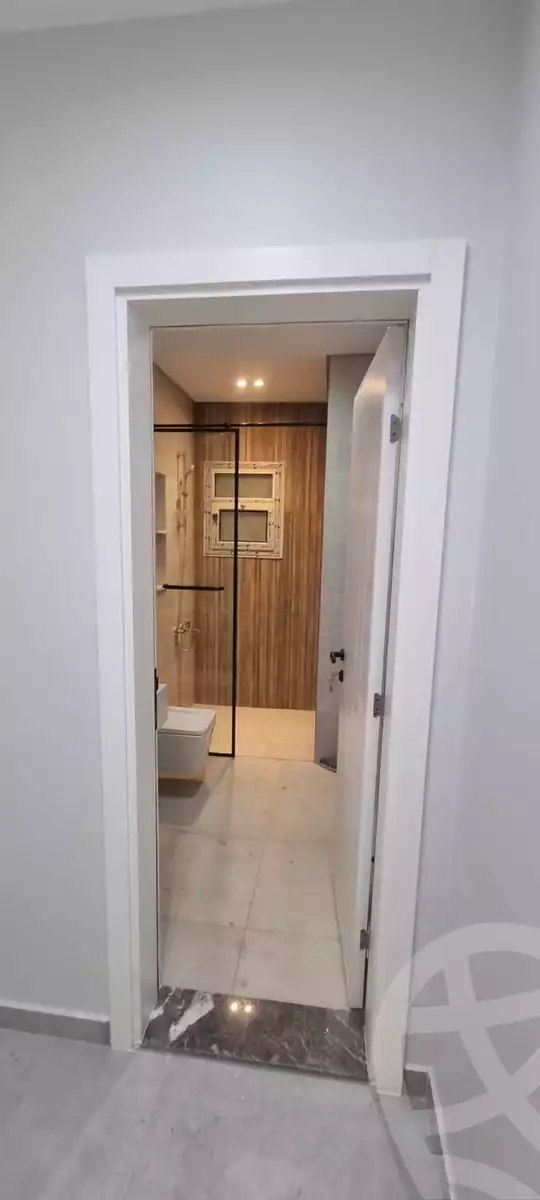 https://aqarmap.com.eg/en/listing/5334595-for-sale-cairo-new-cairo-compounds-paradise