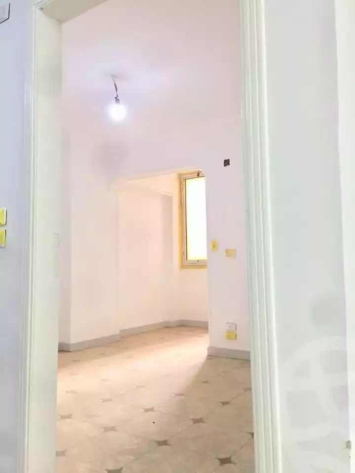 https://aqarmap.com.eg/ar/listing/5338144-for-rent-cairo-ain-shams-el-naam