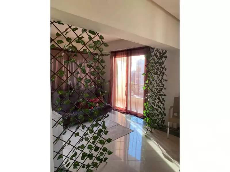 https://aqarmap.com.eg/en/listing/5341050-for-sale-cairo-el-sheikh-zayed-city-compounds-hadayek-el-mohandiseen