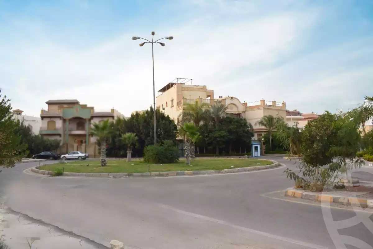 https://aqarmap.com.eg/en/listing/5969476-for-sale-cairo-new-cairo-first-settlement-neighborhood-12-13-adel-khairy-st