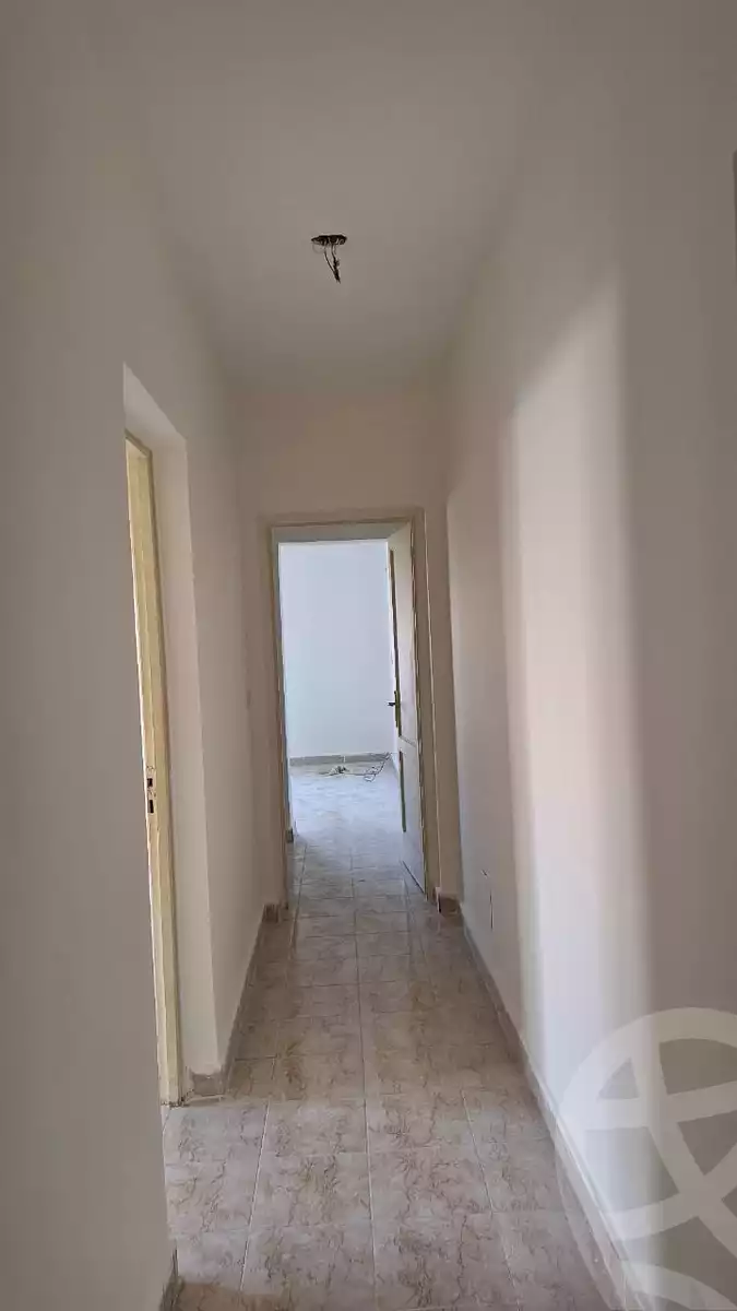 https://aqarmap.com.eg/en/listing/5345226-for-rent-cairo-new-cairo-lrhb-city-phase-8