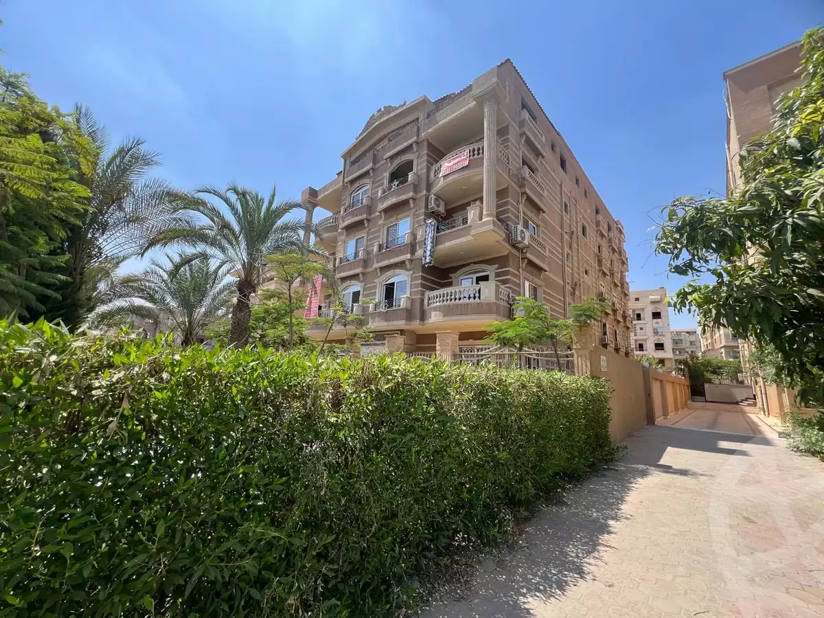 https://aqarmap.com.eg/ar/listing/5969470-for-sale-cairo-new-cairo-gharb-arabila-doctor-hani-maher-st