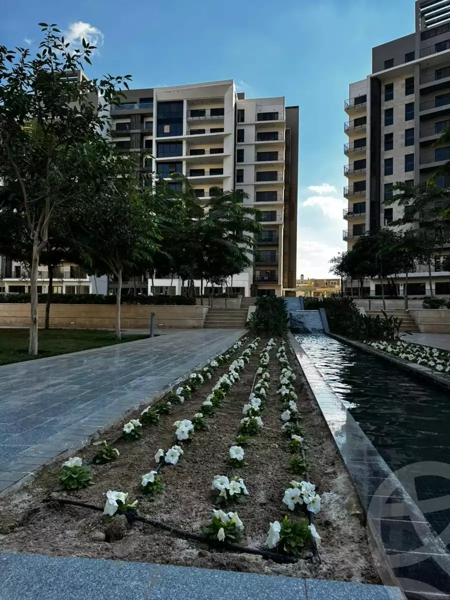 https://aqarmap.com.eg/en/listing/5349708-for-sale-cairo-el-sheikh-zayed-city-compounds-zyd-wr-llttwyr-park-towers-zed-el-sheikh-zayed-compound