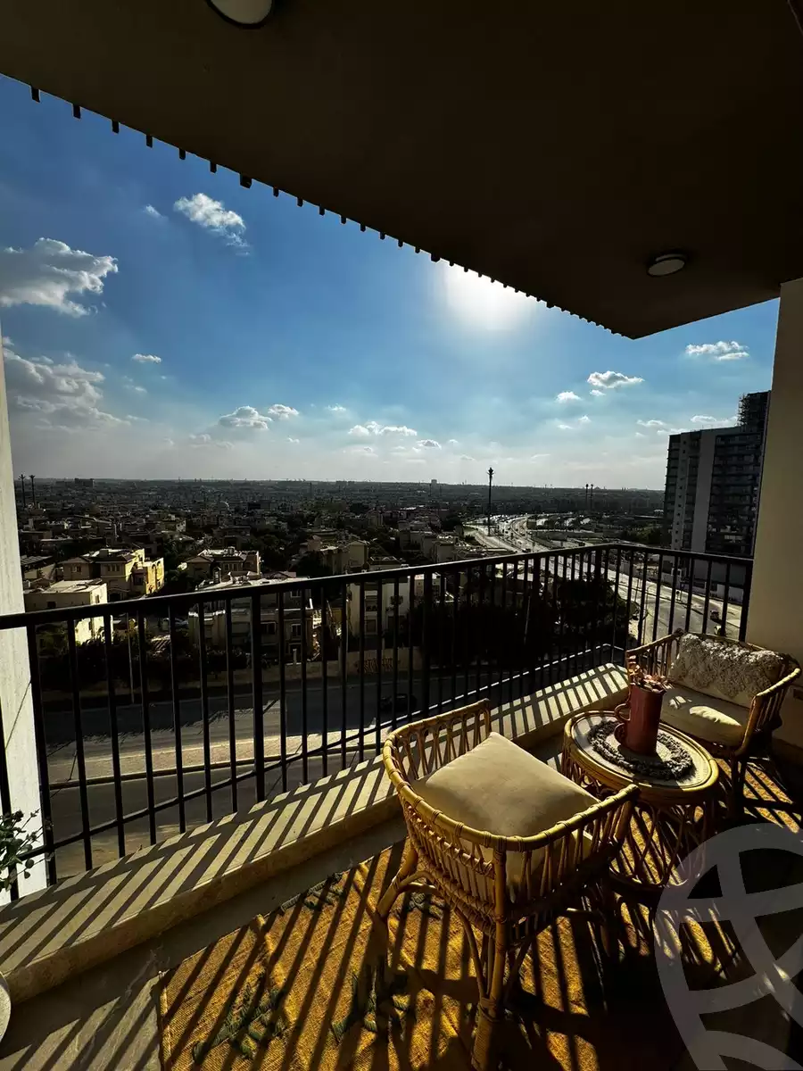 https://aqarmap.com.eg/en/listing/5349708-for-sale-cairo-el-sheikh-zayed-city-compounds-zyd-wr-llttwyr-park-towers-zed-el-sheikh-zayed-compound