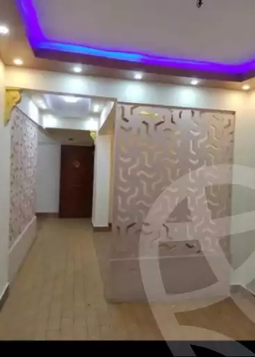 https://aqarmap.com.eg/ar/listing/5351764-for-rent-cairo-mokattam-lhdb-l-ly-shareaa-9