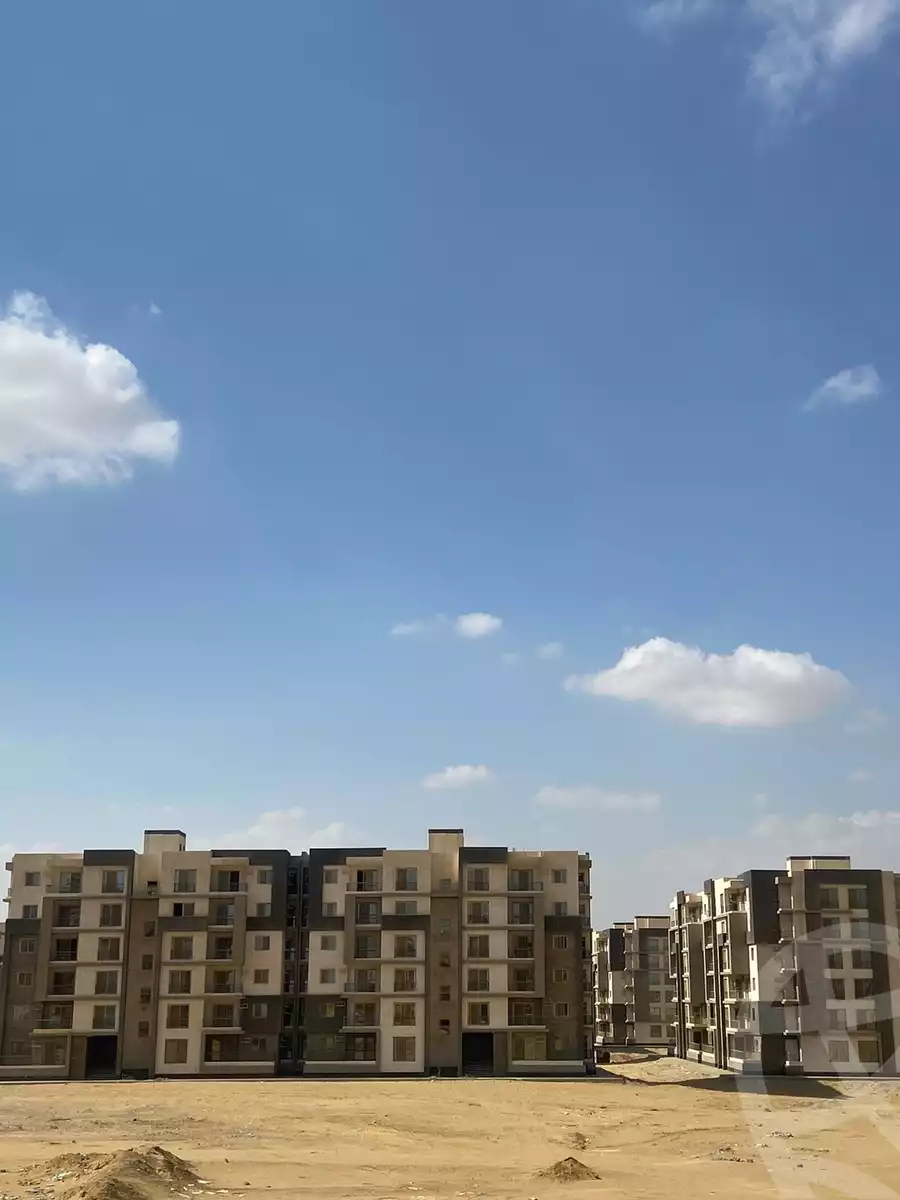 https://aqarmap.com.eg/en/listing/5354451-for-sale-cairo-el-sheikh-zayed-city-lshykh-zyd-ljdyd-west-view-residence-hdp