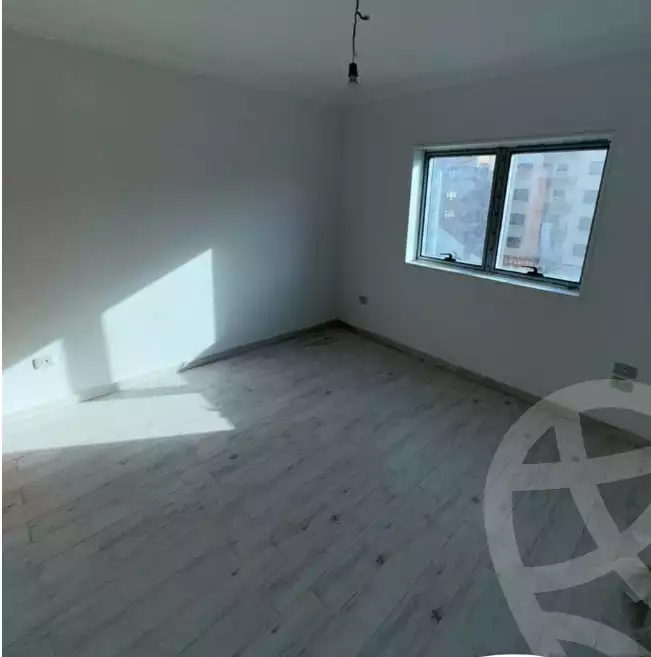 https://aqarmap.com.eg/ar/listing/5355445-for-rent-cairo-mokattam-lhdb-l-ly-shareaa-9