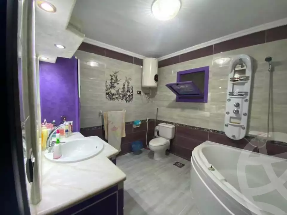 https://aqarmap.com.eg/ar/listing/5356117-for-sale-alexandria-l-jmy-lbytsh-shahr-al-assal-st