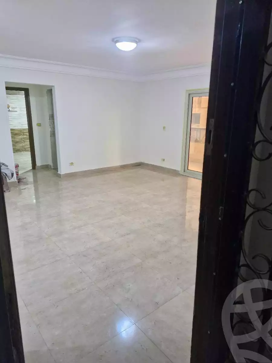 https://aqarmap.com.eg/en/listing/5358518-for-rent-alexandria-miami-iskandar-ibrahim-st