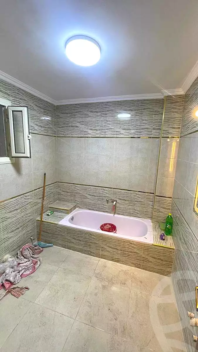 https://aqarmap.com.eg/en/listing/5358932-for-sale-cairo-ain-shams-ain-shams-el-sharkia-afifi-effat-st