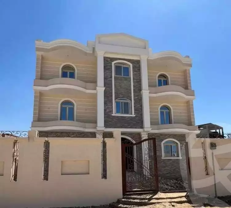 https://aqarmap.com.eg/en/listing/5360503-for-sale-marsa-matruh-marsa-matrouh-city-alam-el-roum-st