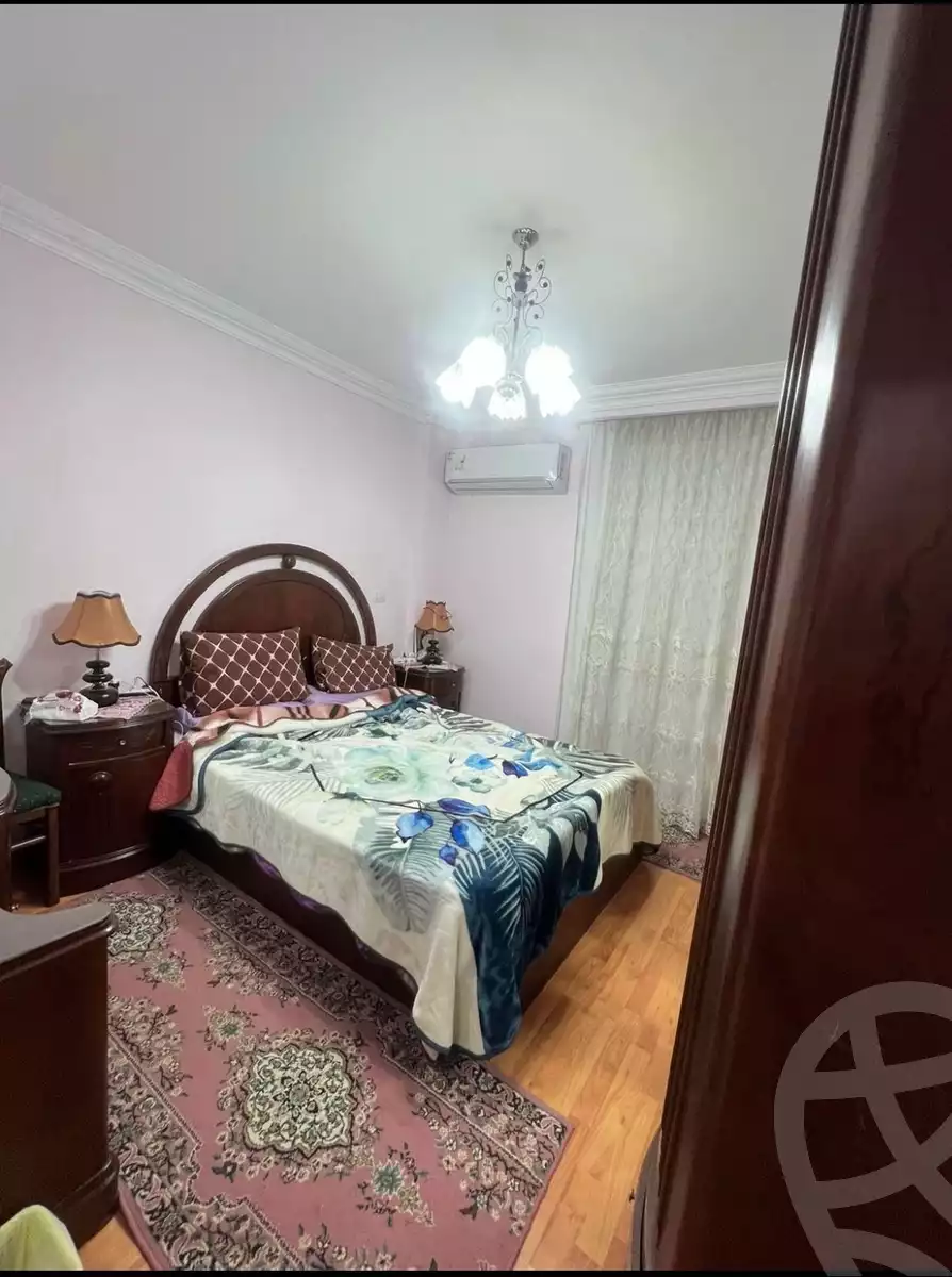 https://aqarmap.com.eg/en/listing/5363122-for-rent-cairo-new-cairo-lrhb-city-phase-8