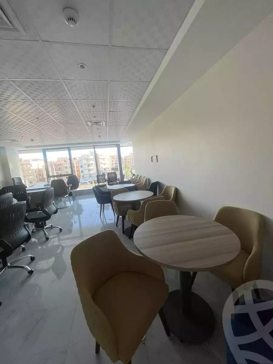 https://aqarmap.com.eg/en/listing/5363421-for-sale-cairo-el-sheikh-zayed-city-compounds-dh-jyt-blz-mykwn-llttwyr