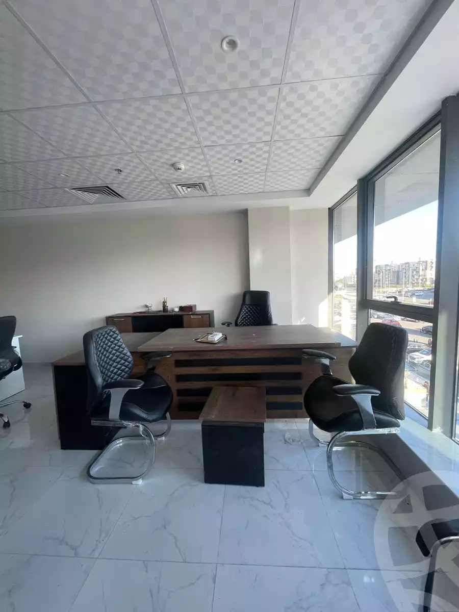 https://aqarmap.com.eg/en/listing/5363421-for-sale-cairo-el-sheikh-zayed-city-compounds-dh-jyt-blz-mykwn-llttwyr