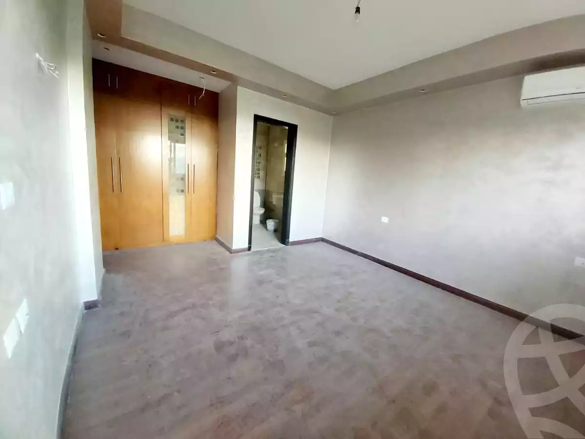 https://aqarmap.com.eg/en/listing/5363714-for-rent-cairo-el-sheikh-zayed-city-compounds-dh-drys