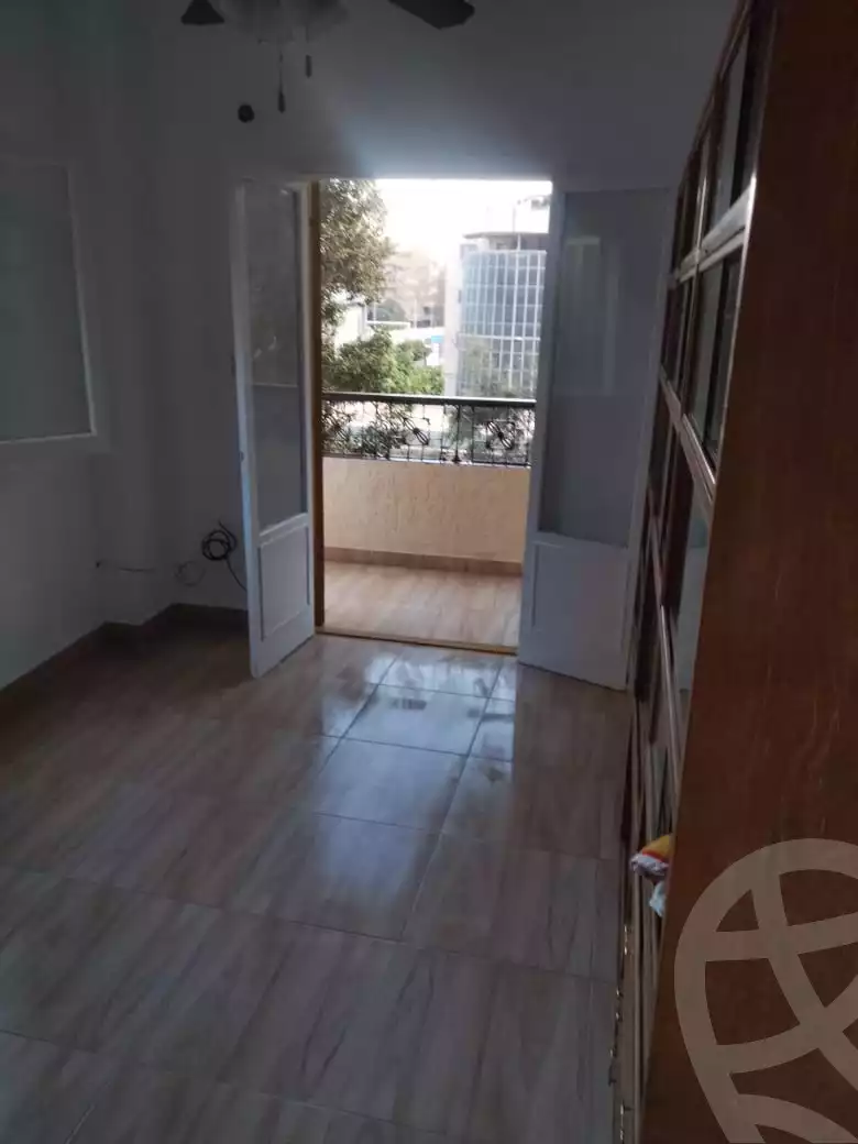 https://aqarmap.com.eg/ar/listing/5364950-for-rent-cairo-ain-shams-jsr-lswys