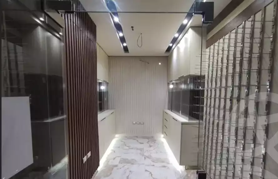 https://aqarmap.com.eg/en/listing/5365320-for-sale-cairo-el-shorouk-compounds-twn-sntr-mwl-lwtny-l-qry