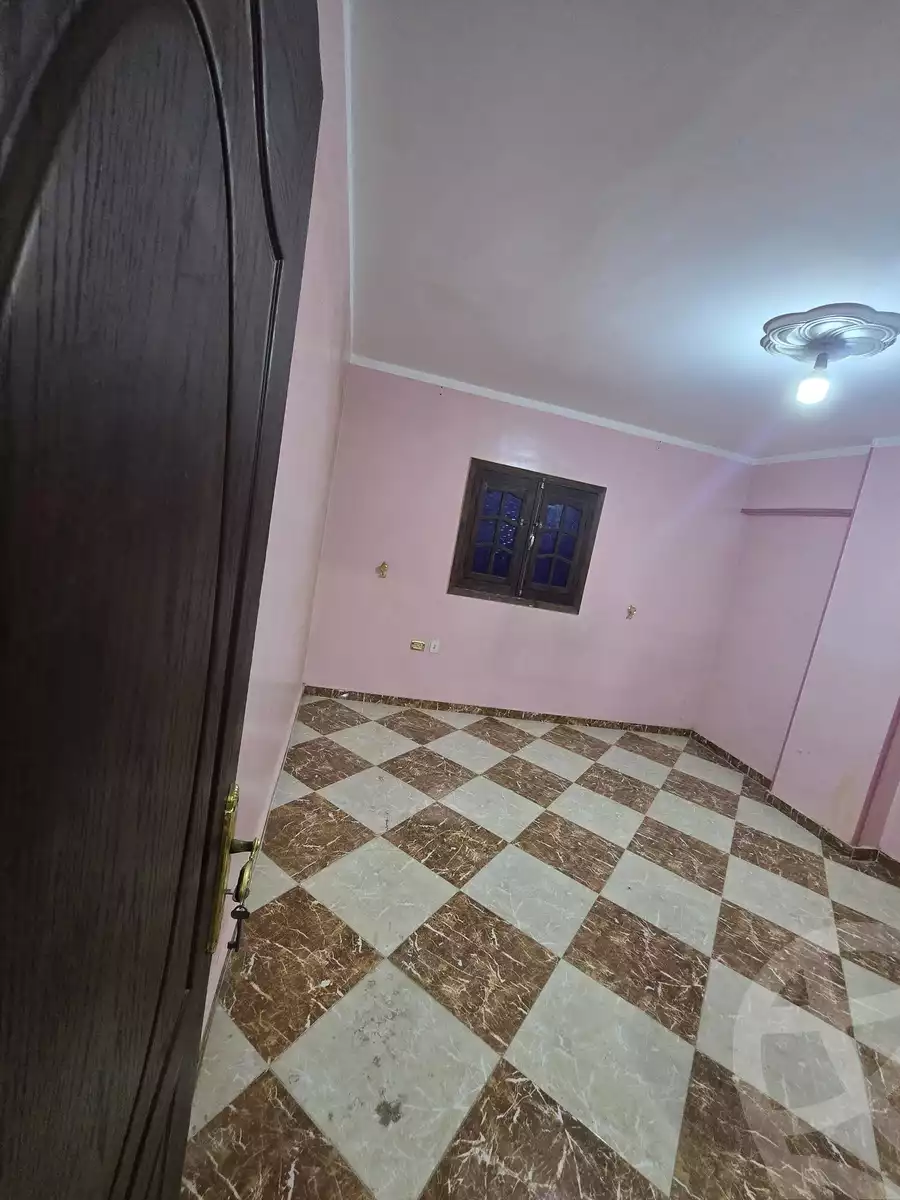 https://aqarmap.com.eg/ar/listing/5366171-for-rent-cairo-helwan-lmjwr-lrb-lmshrw-lmryky