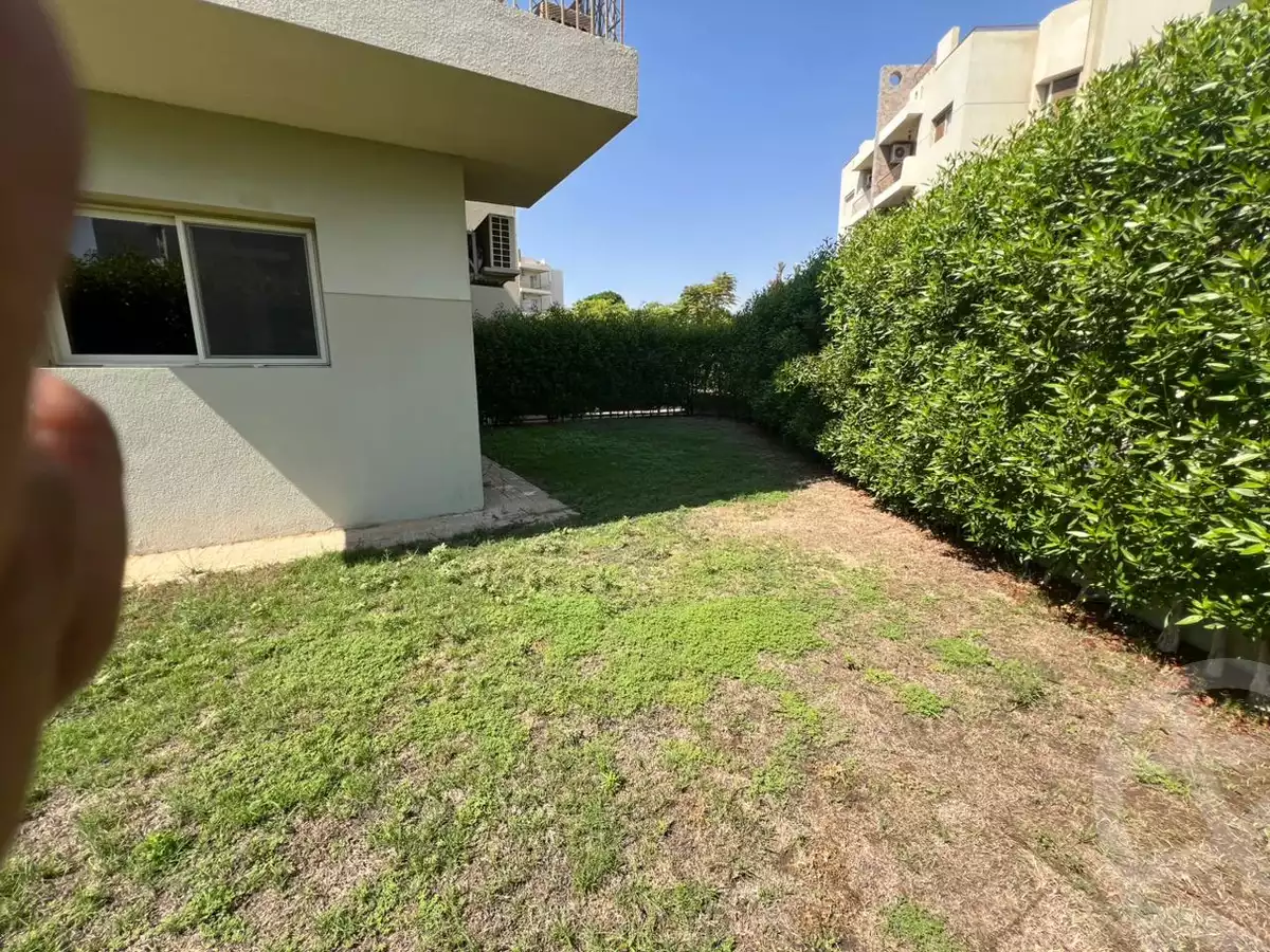https://aqarmap.com.eg/en/listing/5367215-for-sale-cairo-el-sheikh-zayed-city-compounds-dh-drys
