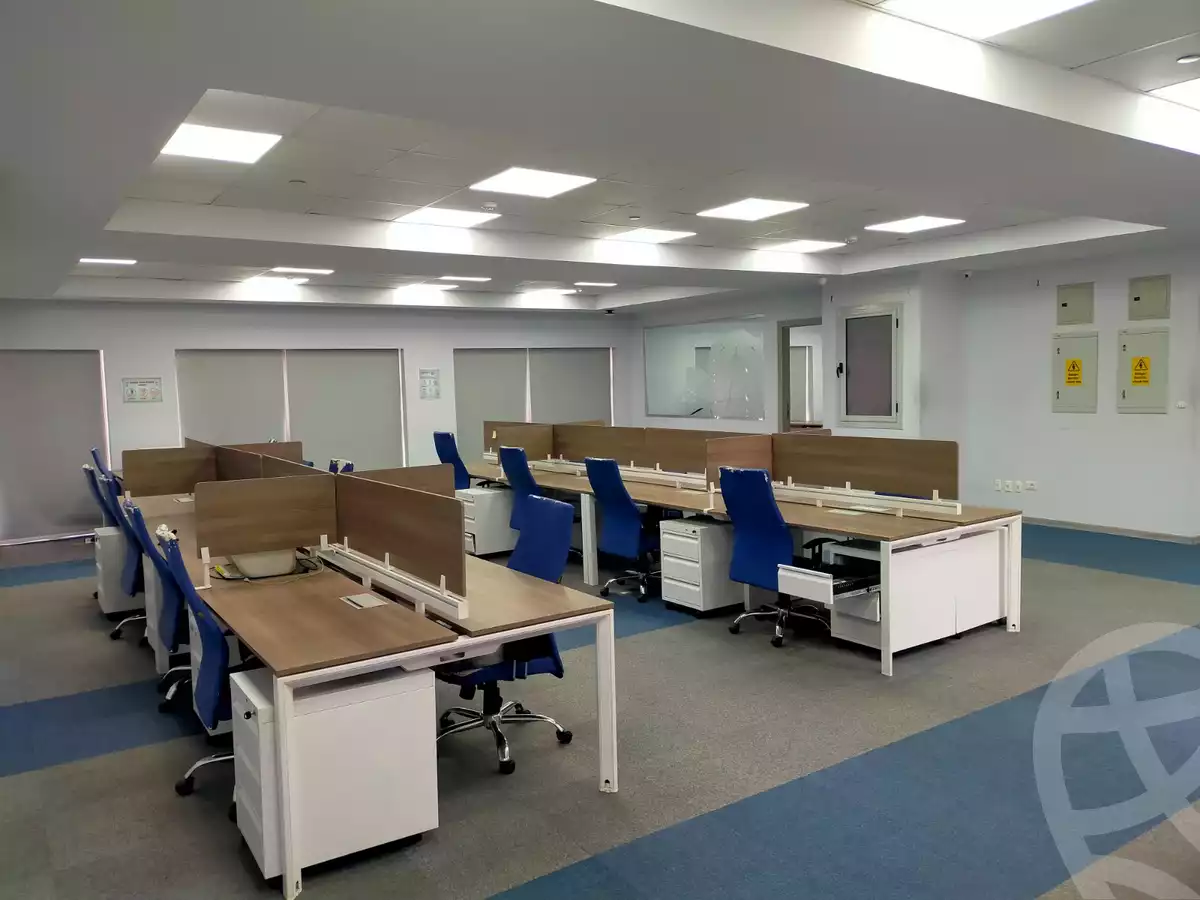 https://aqarmap.com.eg/en/listing/5368647-for-rent-cairo-el-sheikh-zayed-city-compounds-the-courtyard-mall-dorra