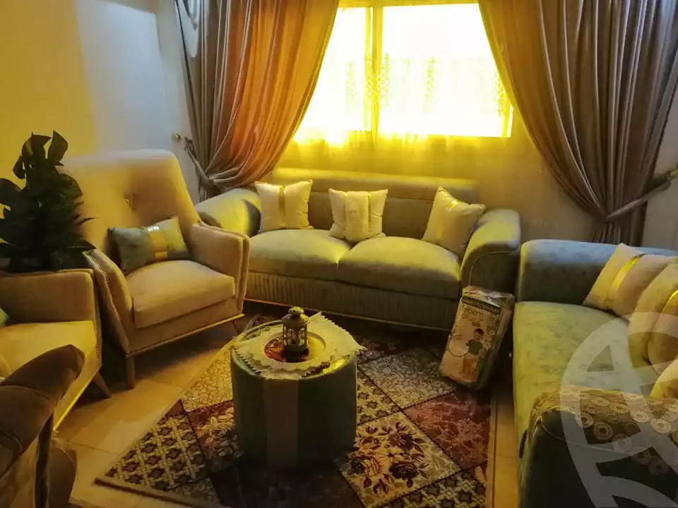 https://aqarmap.com.eg/en/listing/5370082-for-sale-alexandria-krmwz