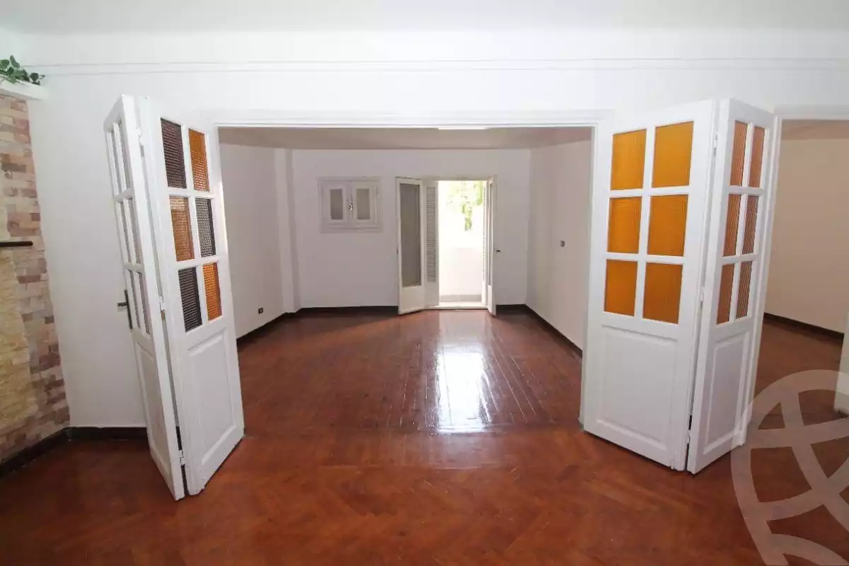 https://aqarmap.com.eg/ar/listing/5370928-for-sale-alexandria-kafr-abdo-shr-lsyd-skyn-bnt-lhsyn