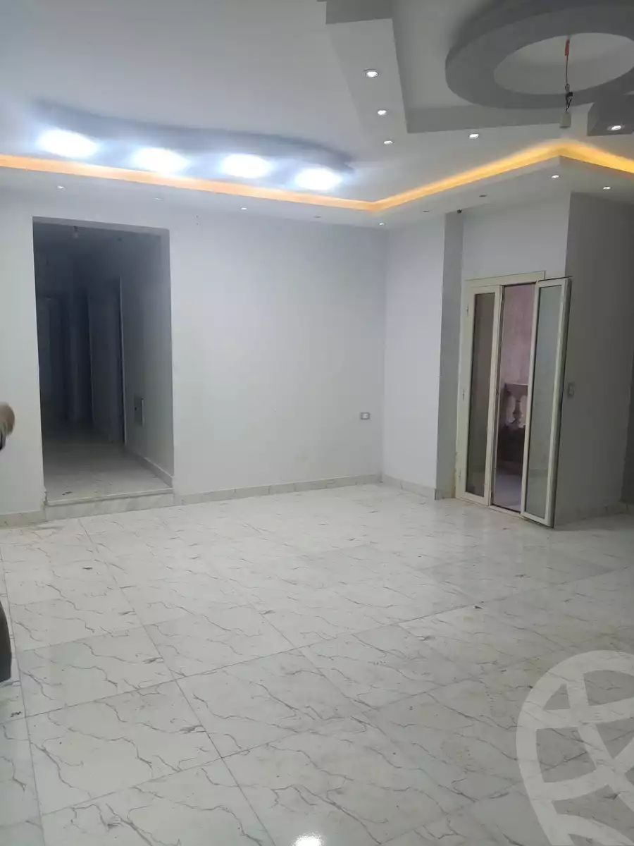 https://aqarmap.com.eg/ar/listing/5372774-for-rent-cairo-mokattam-el-hadabah-el-wosta-rd-lmbhth