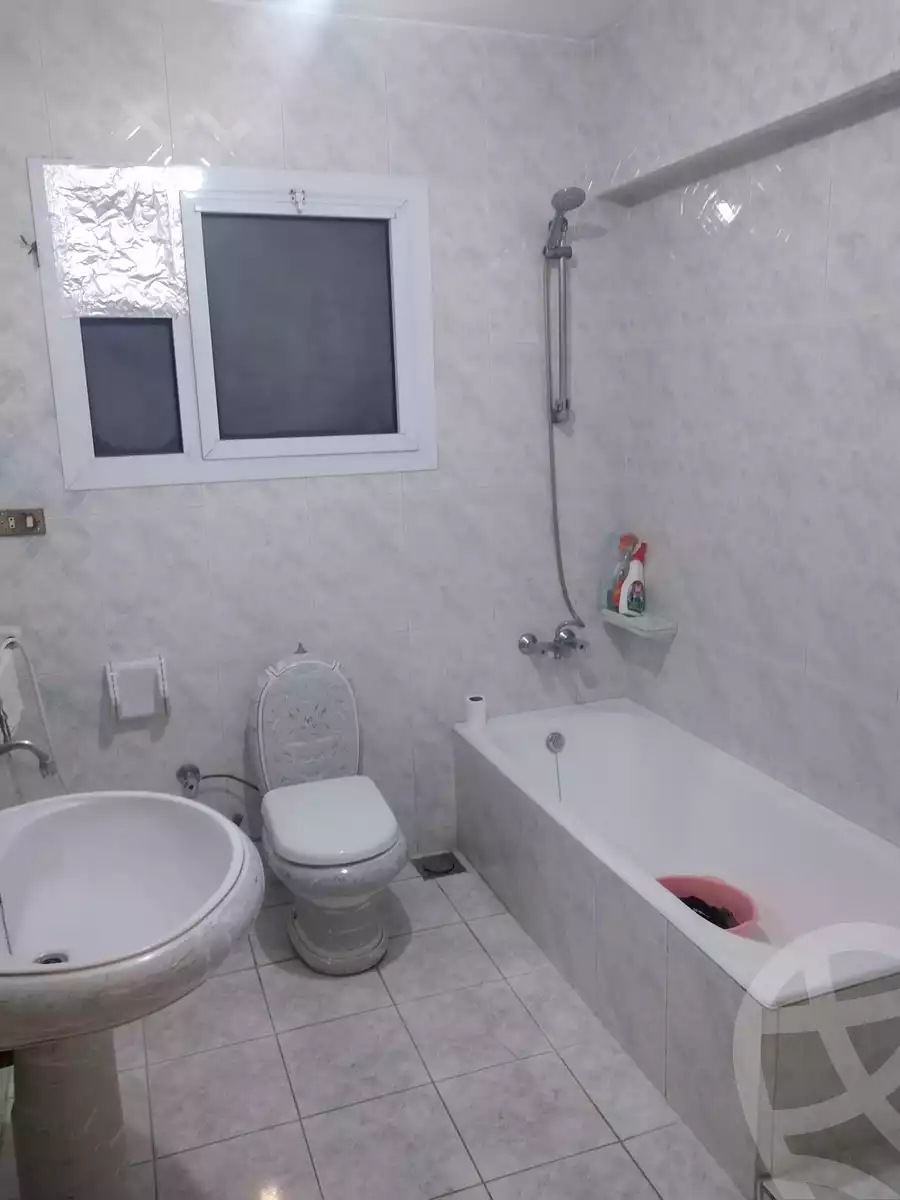 https://aqarmap.com.eg/en/listing/5372899-for-sale-cairo-heliopolis-el-mahkama-square-abou-bakr-el-sedeek-st