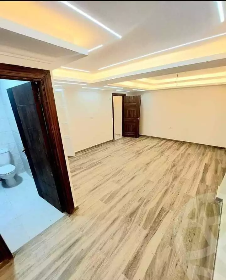 https://aqarmap.com.eg/en/listing/5373039-for-sale-alexandria-lauran-el-gaish-rd