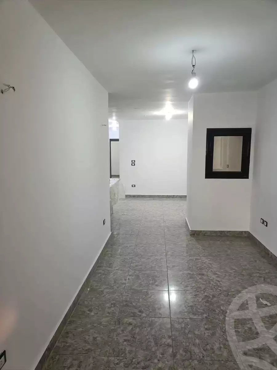 https://aqarmap.com.eg/en/listing/5372569-for-rent-cairo-ain-shams-ahmed-esmat-st