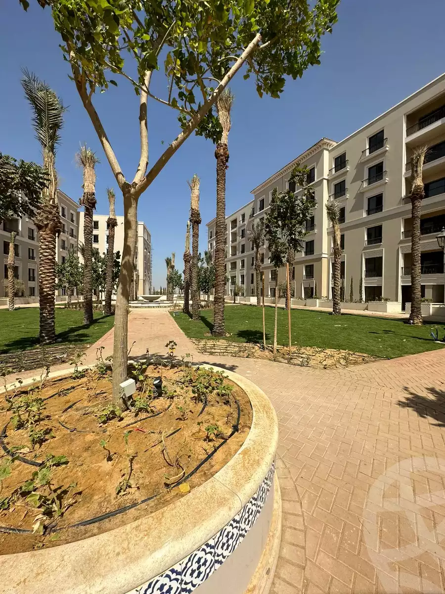 https://aqarmap.com.eg/ar/listing/5374437-for-sale-cairo-el-sheikh-zayed-city-compounds-kmbwnd-fyldj-wyst-dr-llttwyr