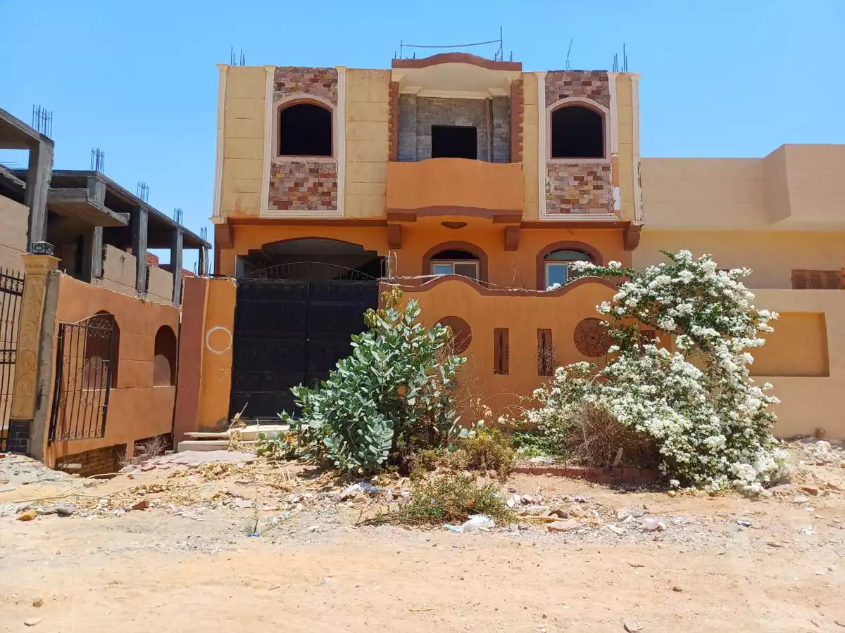 https://aqarmap.com.eg/en/listing/5374658-for-sale-cairo-badr-city-italian-square-badr