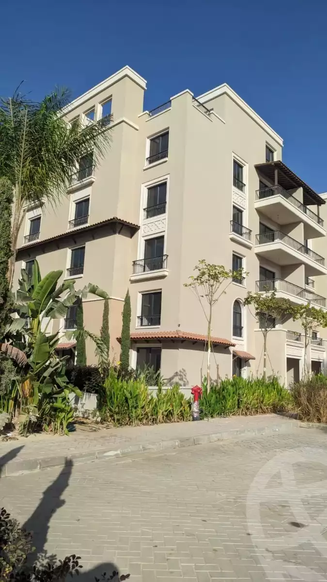 https://aqarmap.com.eg/en/listing/5375313-for-sale-cairo-el-sheikh-zayed-city-compounds-kmbwnd-fyldj-wyst-dr-llttwyr