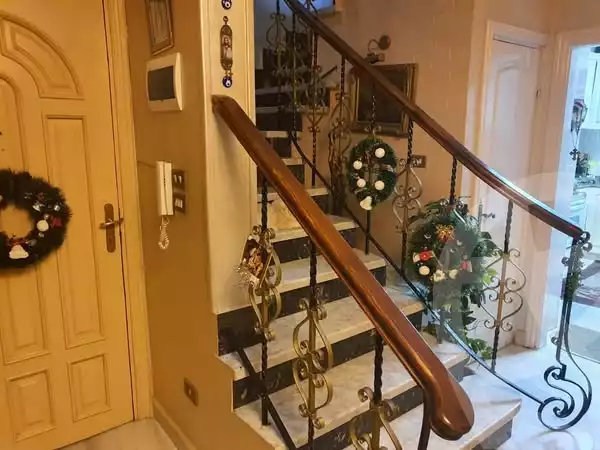 https://aqarmap.com.eg/en/listing/5376378-for-sale-cairo-shoubra-rod-el-farag-toson-st