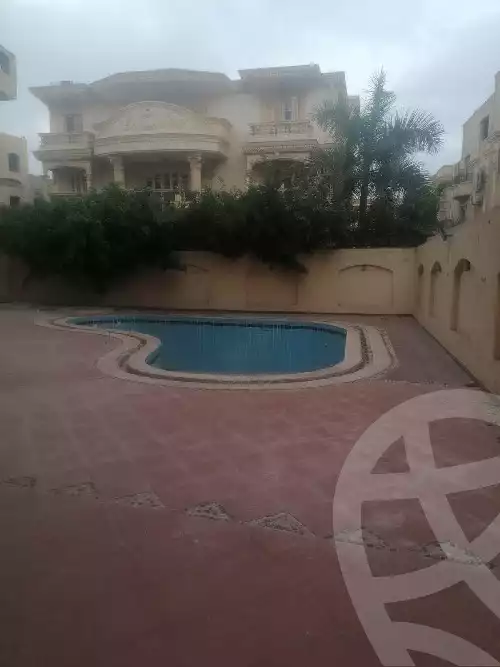 https://aqarmap.com.eg/en/listing/6025218-for-sale-cairo-new-cairo-ganob-el-akadamiya-south-academy-o-el-sheikh-mohamed-el-nadi-st