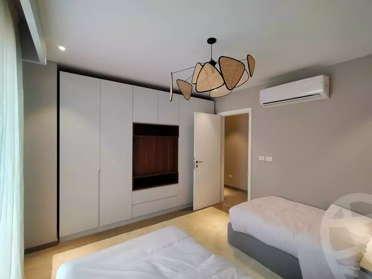 https://aqarmap.com.eg/ar/listing/5379203-for-sale-cairo-el-sheikh-zayed-city-compounds-kmbwnd-fyldj-wyst-dr-llttwyr