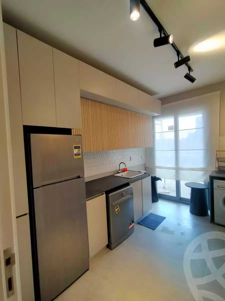 https://aqarmap.com.eg/ar/listing/5379203-for-sale-cairo-el-sheikh-zayed-city-compounds-kmbwnd-fyldj-wyst-dr-llttwyr