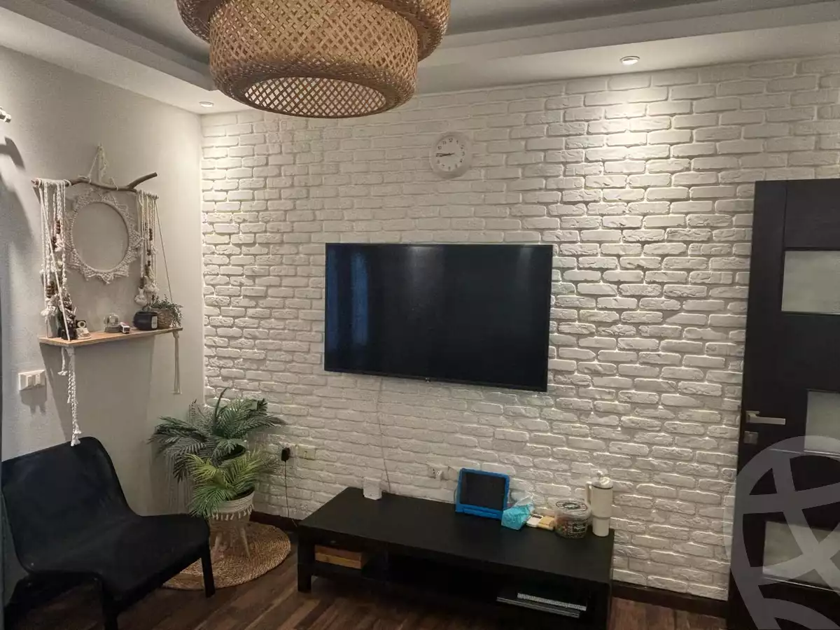 https://aqarmap.com.eg/en/listing/5379319-for-sale-cairo-el-sheikh-zayed-city-small-investor