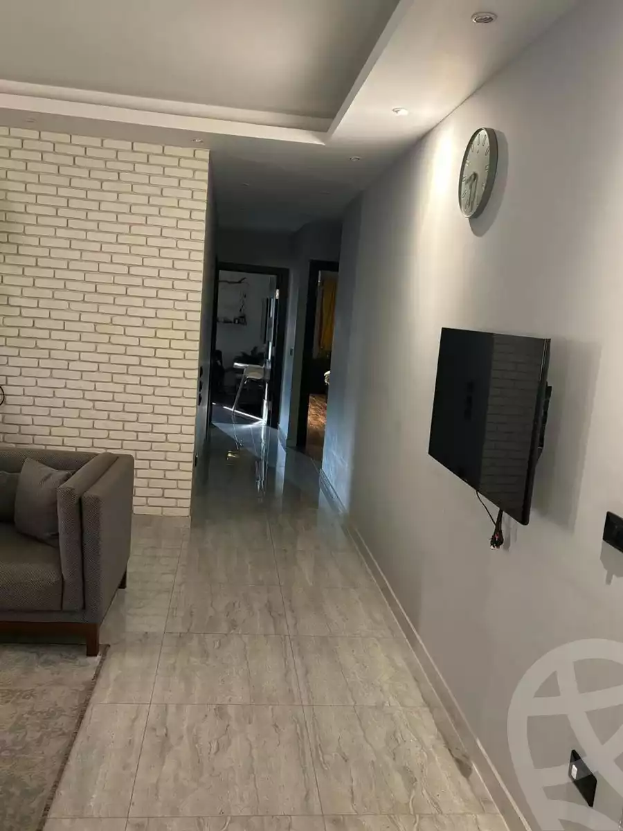 https://aqarmap.com.eg/en/listing/5380024-for-sale-cairo-el-sheikh-zayed-city-small-investor